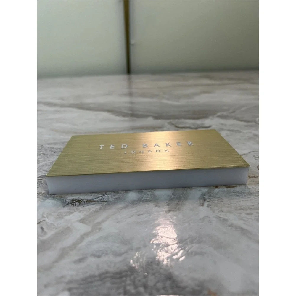 Ted‎ Baker London Store Display White And Gold